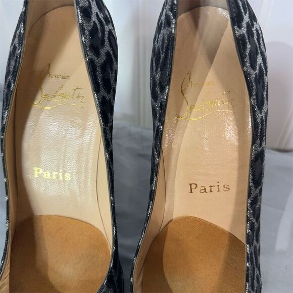 Christian Louboutin Black Satin Peep Toe Heels Red Sole 38.5 Classic Elegant - Picture 8 of 11